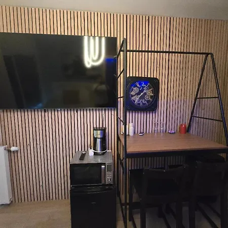 Avec Sauna Et Balcon شقة نانت